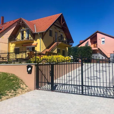 Apartman Balaton A615 *